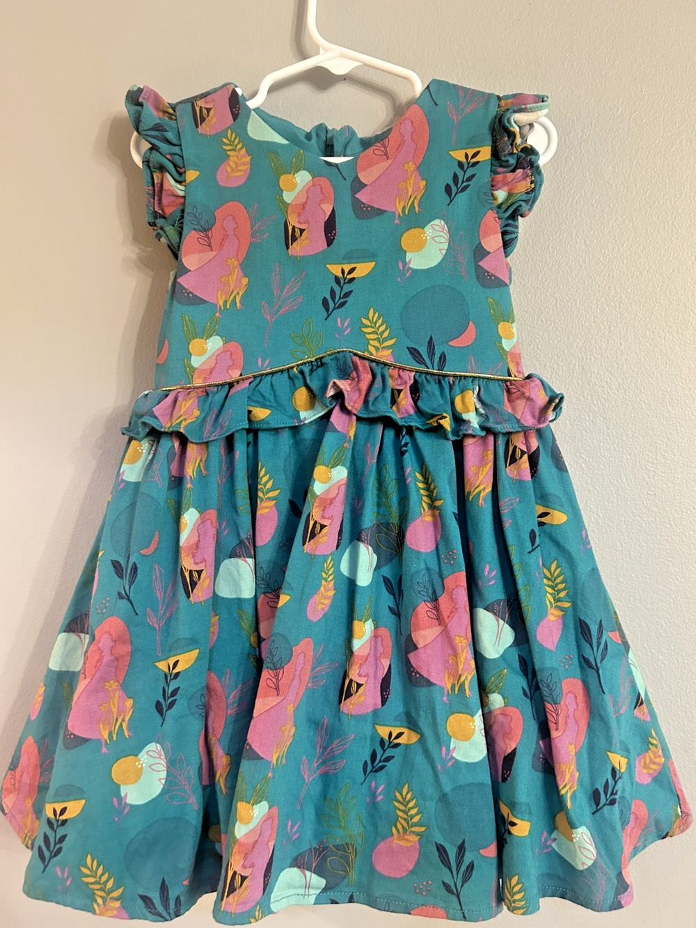 Disney Store Frozen Elsa and Anna Teal Pink Dress Girls Size 4 Ruffles Let It Go
